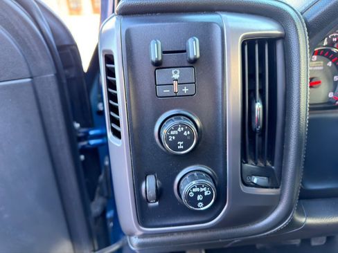 Used 2015 GMC Sierra 1500 SLE w/ All-Terrain Package image 18