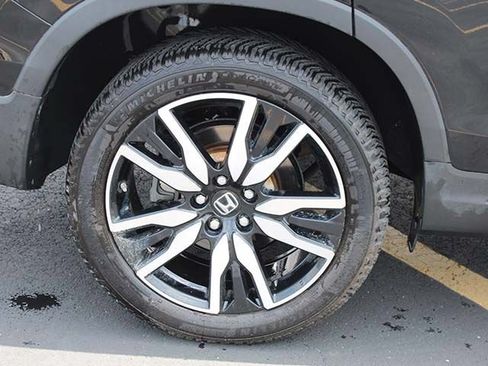 Used 2019 Honda Pilot Elite image 8