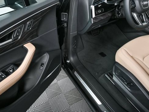New 2025 Audi Q7 3.0T Premium Plus image 8