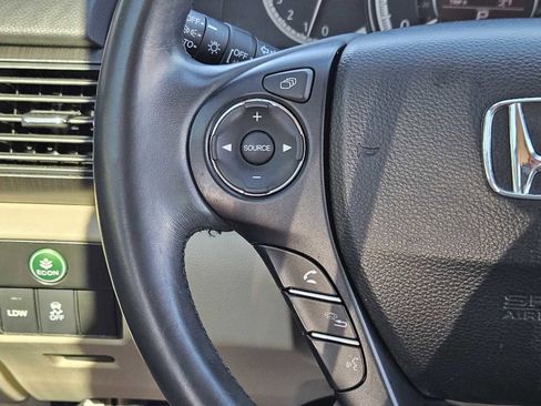 Used 2014 Honda Accord EX-L image 25