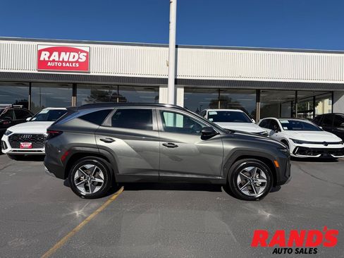 Used 2025 Hyundai Tucson SEL AWD/4WD image 1