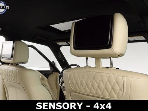 Used 2023 INFINITI QX80 Sensory image 20