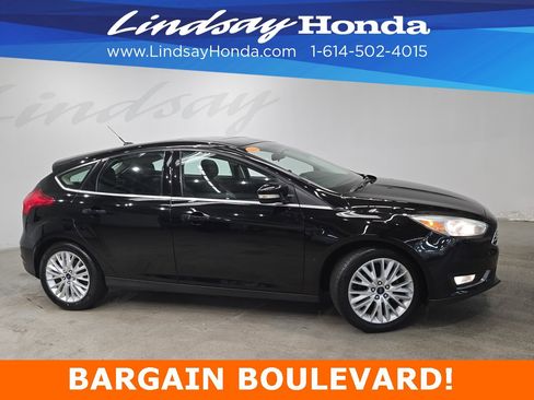 Used 2018 Ford Focus Titanium image 3