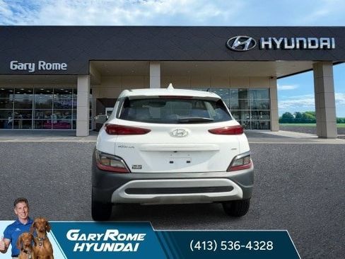 Used 2022 Hyundai Kona SE w/ Cargo Package AWD/4WD image 7