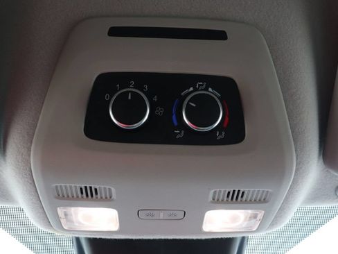 Used 2021 Ford Transit 350 XLT RWD image 20