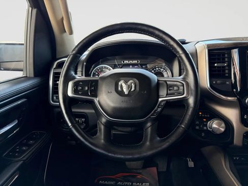 Used 2019 RAM 1500 Laramie AWD/4WD image 29