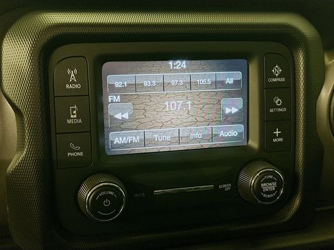 Used 2020 Jeep Wrangler Sport image 21