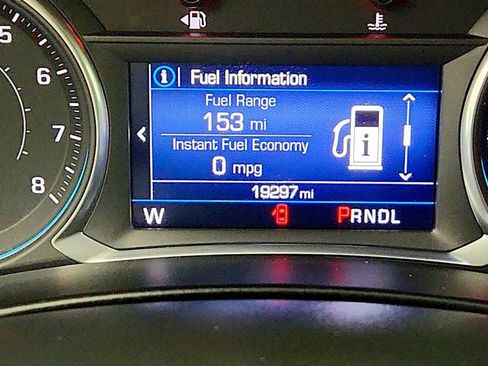 Used 2019 Chevrolet Equinox LT FWD image 15