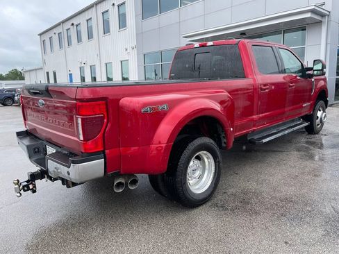 Used 2022 Ford F350 Lariat w/ Lariat Ultimate Package AWD/4WD image 3