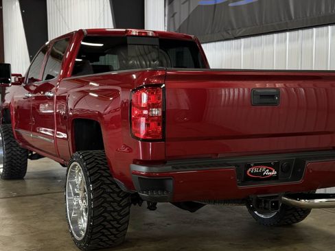 Used 2018 Chevrolet Silverado 2500 LTZ w/ Duramax Plus Package AWD/4WD image 11