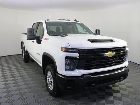 New 2026 Chevrolet Silverado 2500 W/T w/ Z71 Off-Road Package image 24