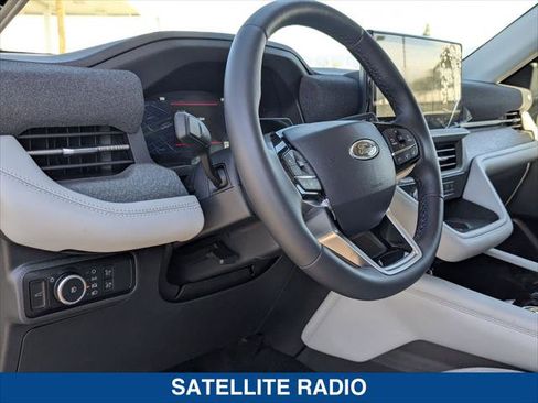Used 2025 Ford Explorer Platinum w/ Ultimate Package image 12