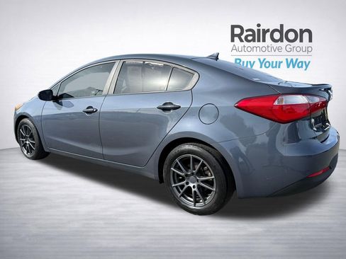Used 2016 Kia Forte LX w/ LX Popular Package FWD image 5