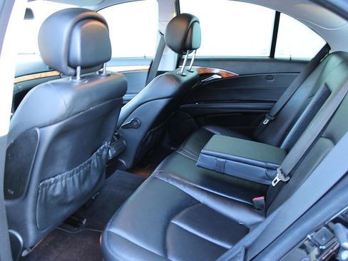 Used 2008 Mercedes-Benz E 350 Sedan image 14
