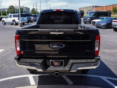 Used 2018 Ford F250 Lariat w/ Lariat Value Package AWD/4WD image 15