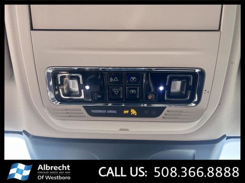 Used 2022 Lincoln Corsair Reserve w/ Equipment Group 201A image 30