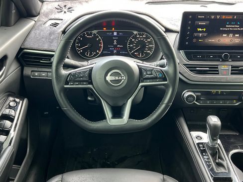 Used 2023 Nissan Altima 2.5 SL image 16