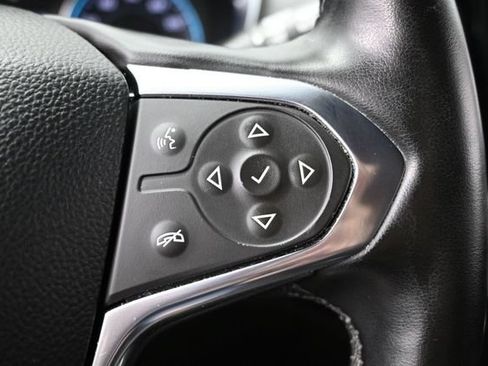 Used 2023 Chevrolet Traverse RS w/ LPO, Floor Liner Package AWD/4WD image 33
