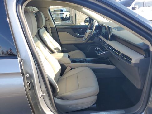 Certified 2024 Lincoln Corsair Reserve w/ Equipment Group 202A image 9