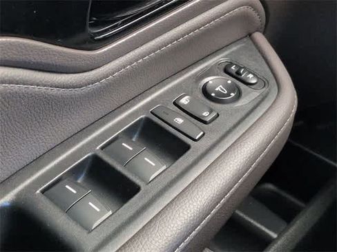 Used 2024 Honda Odyssey Touring image 40