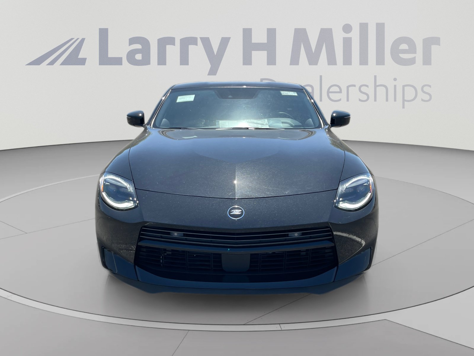 New 2027 Nissan Z Performance RWD image 8