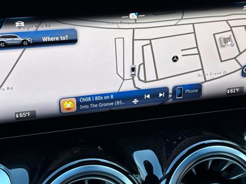 Certified 2025 Mercedes-Benz GLB 250 4MATIC image 19