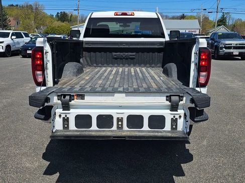 Certified 2022 GMC Sierra 3500 SLE w/ SLE Convenience Package AWD/4WD image 10