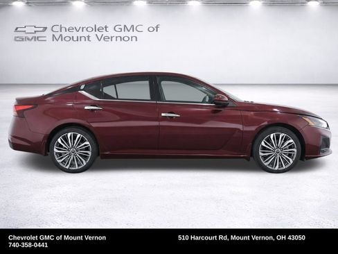 Used 2024 Nissan Altima 2.5 SL AWD/4WD image 29