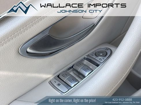 Used 2018 Mercedes-Benz E 300 4MATIC image 55