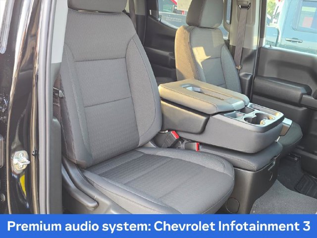 New 2026 Chevrolet Silverado 1500 Custom w/ Turbomax Blackout Package AWD/4WD image 17