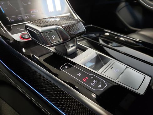 Used 2023 Audi S8 w/ S8 Executive Package image 25