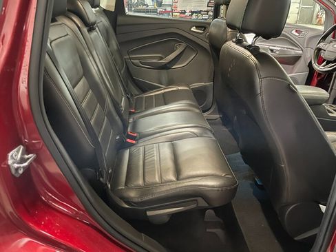 Used 2017 Ford Escape Titanium AWD/4WD image 16