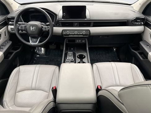 Used 2023 Honda Pilot Elite image 14
