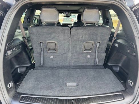 Used 2024 Jeep Grand Cherokee L Limited w/ Luxury Tech Group II image 30