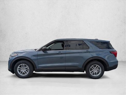 New 2026 Ford Explorer Active image 5