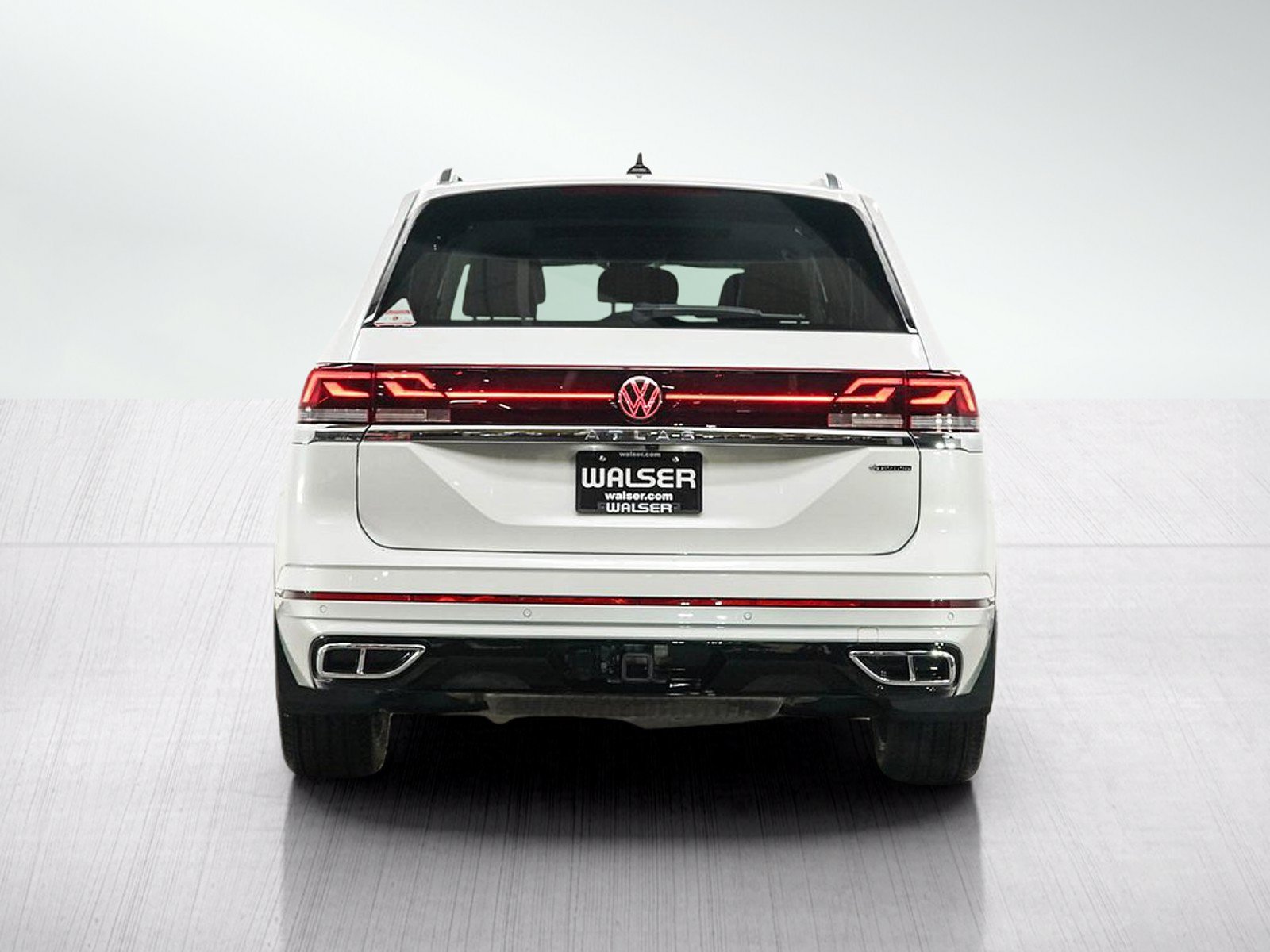 Used 2025 Volkswagen Atlas SEL Premium R-Line AWD/4WD image 4