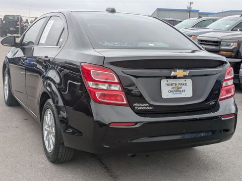 Used 2019 Chevrolet Sonic LT image 5