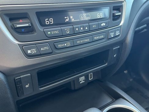 Used 2019 Honda Pilot EX-L image 17