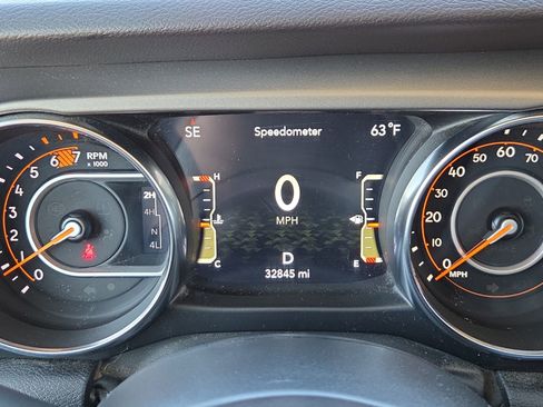 Used 2023 Jeep Wrangler Sport S image 23