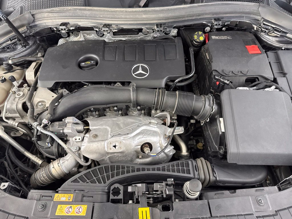 Used 2021 Mercedes-Benz GLA 250 4MATIC image 19