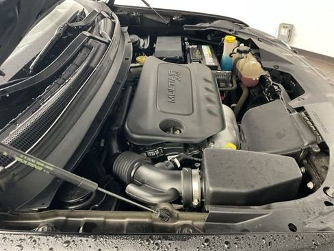 Used 2021 Jeep Cherokee Latitude Plus image 22