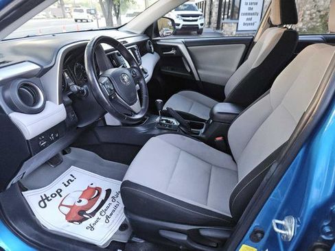 Used 2017 Toyota RAV4 XLE image 8
