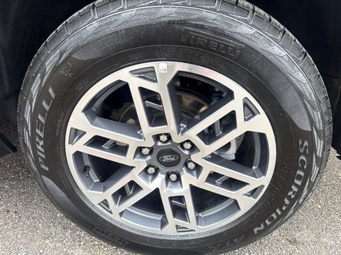 Certified 2025 Ford Expedition Max Active AWD/4WD image 11