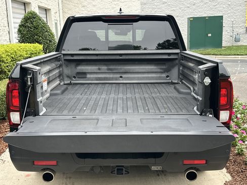 Used 2023 Honda Ridgeline Black Edition image 36