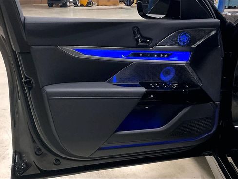 Used 2025 BMW 760i xDrive 760i xDrive image 21