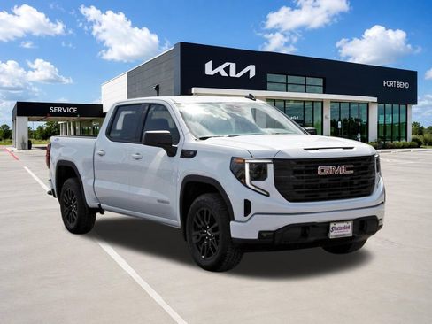 Used 2025 GMC Sierra 1500 Elevation w/ X31 Off-Road Package AWD/4WD image 3