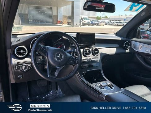 Used 2019 Mercedes-Benz GLC 300 4MATIC image 13