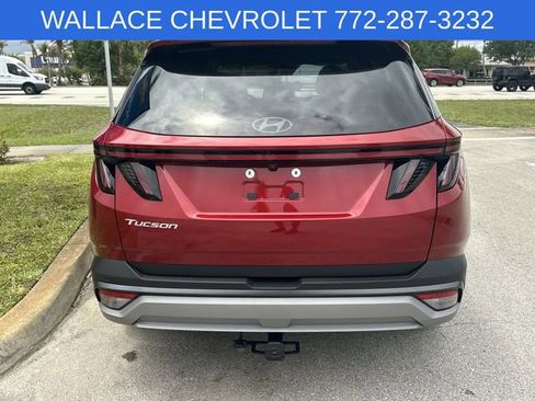 Used 2025 Hyundai Tucson Limited FWD image 7