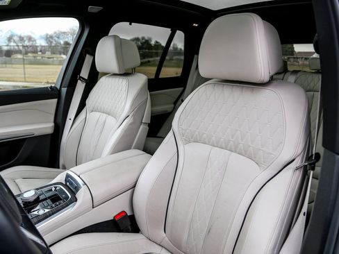 Certified 2025 BMW X5 M60i image 20