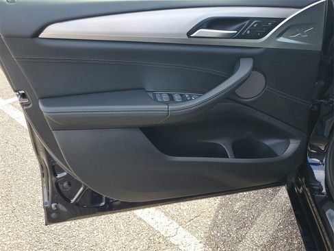 Used 2023 BMW X3 xDrive30i w/ M Sport Package image 8